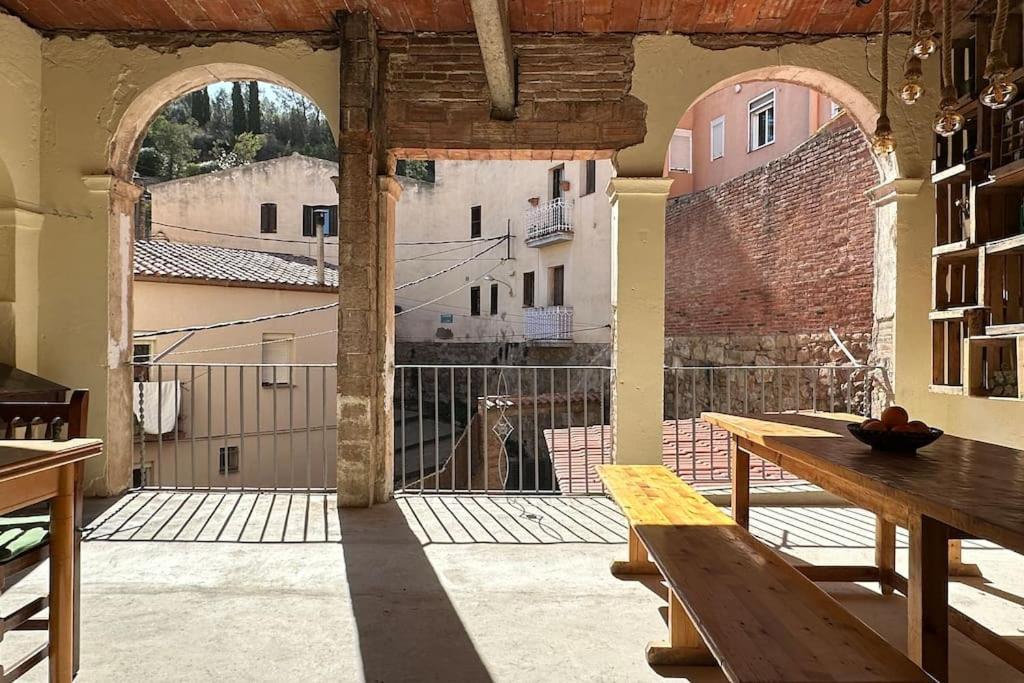 Habitacion Roca Foradada En Casa Cami De Les Aiguees Monistrol De Montserrat Exterior foto